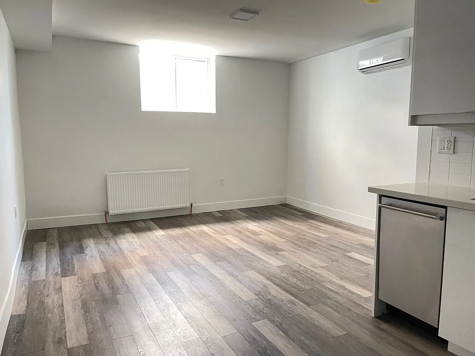 11 Cannon Road — Photo 1