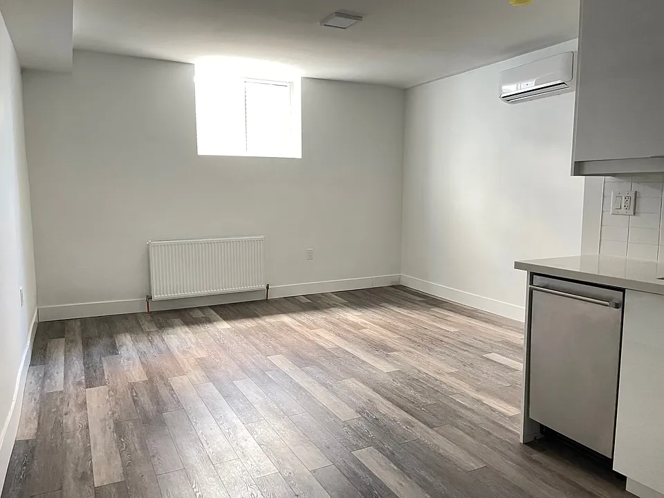 11 Cannon Rd