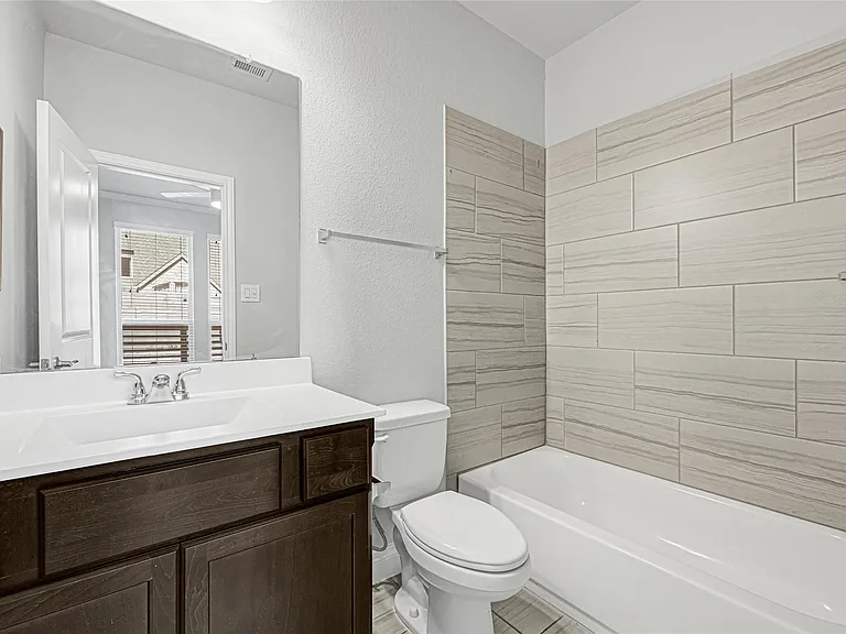 3430 Golden Cypress Ln — Photo 21