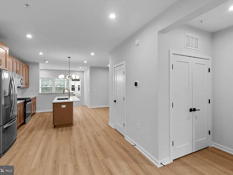 4765 Sully Point Ln #408 — Photo 9