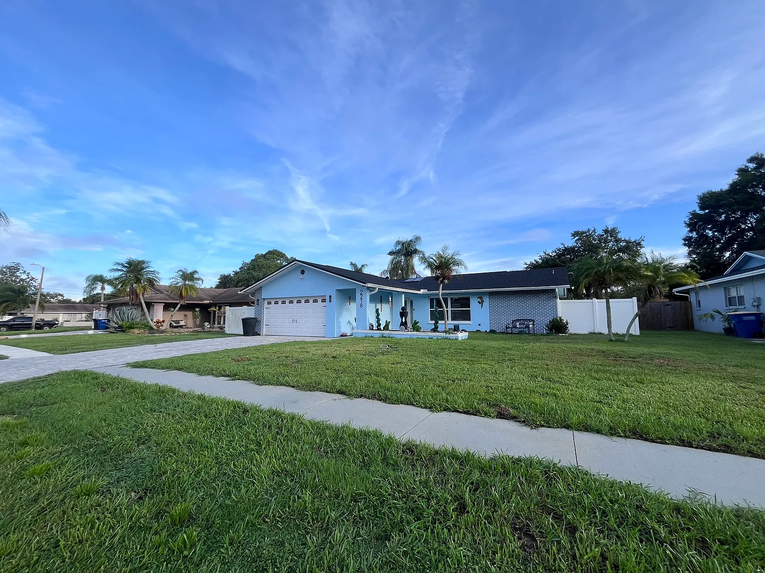 3 bed, 2.5 bath, 1275 sqft, $3,000 — Photo 2