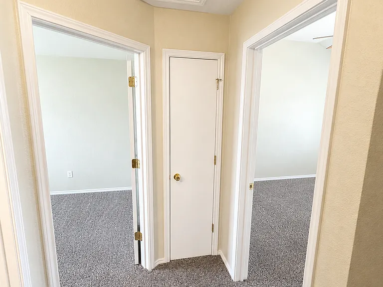 2710 Vernice Loop #B — Photo 10