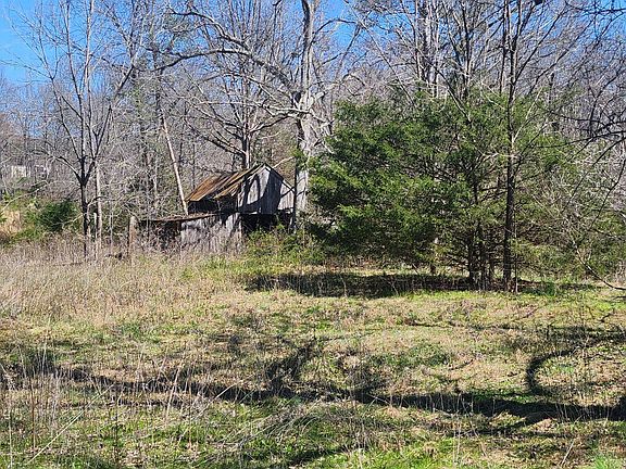 2nd image of 4 Hubbs Grove Rd