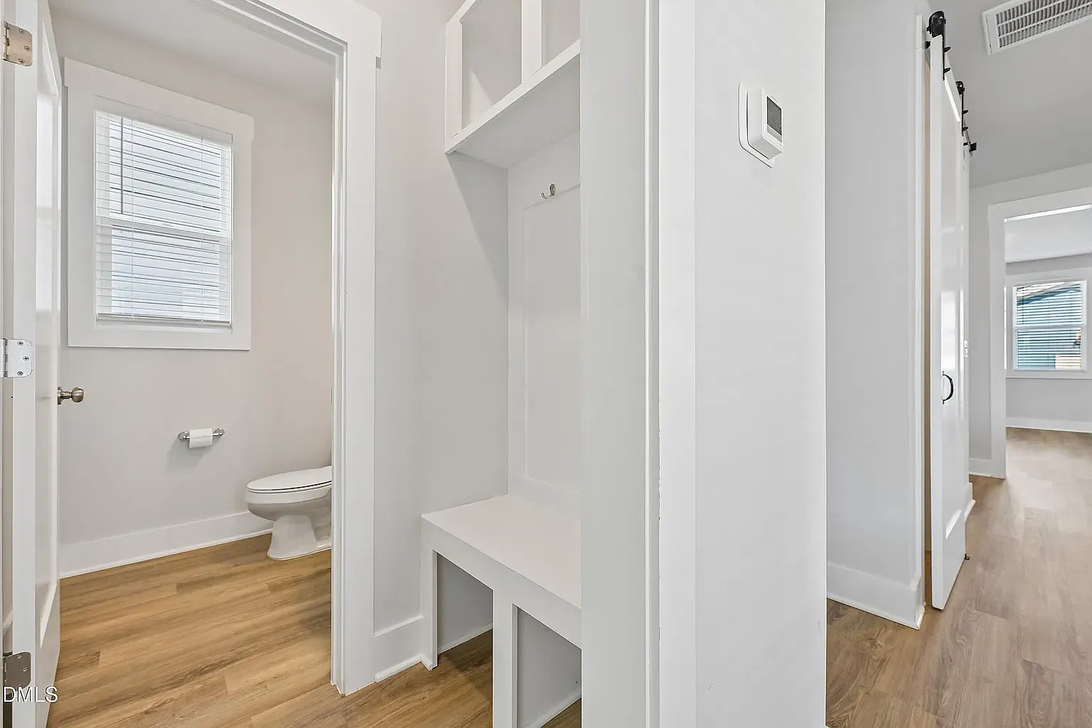 3 bed, 2.5 bath, 2250 sqft, $2,295 — Photo 4