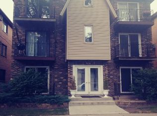 6724 W 64th Pl APT 2E, Chicago, IL