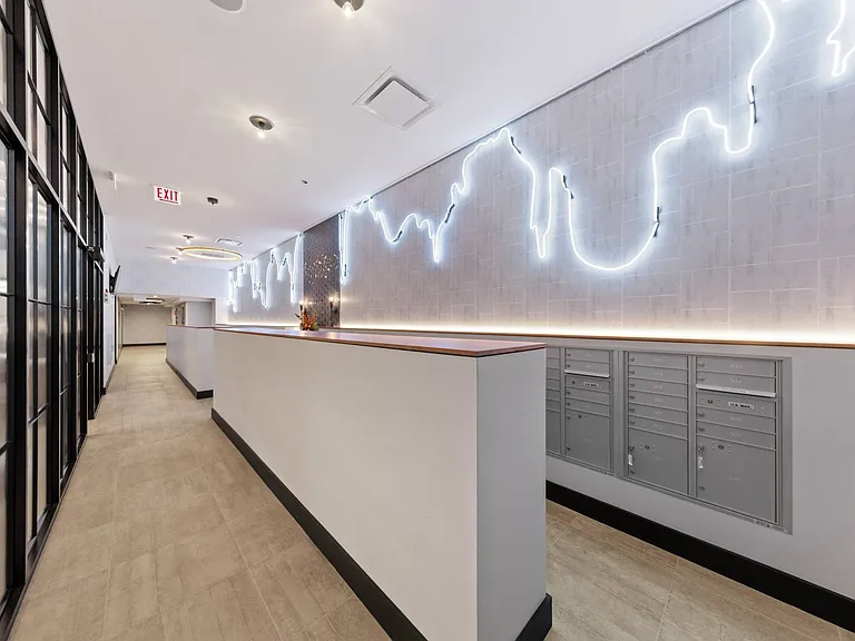 808_amenity_mailroom