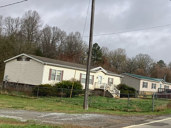 3rd image of 1326 Midway Rd