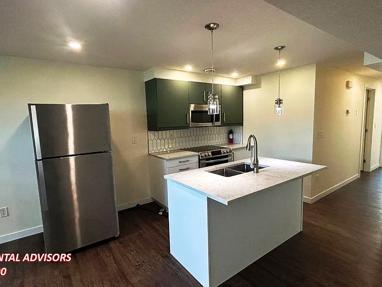 8125 83rd Ave NW #BASEMENT — Photo 3