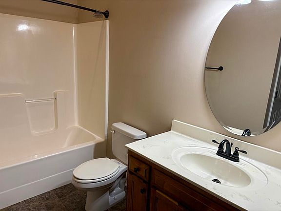4th image of 1204 Broad St APT 1