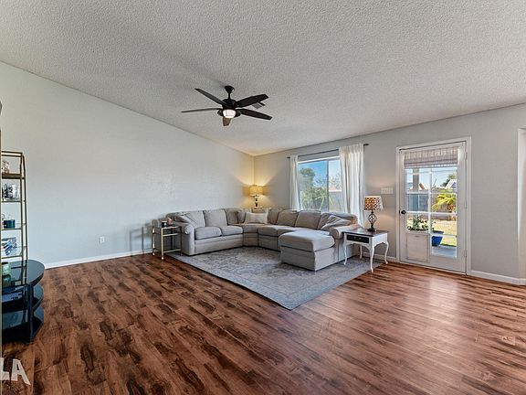 4th image of 6248 E 42nd Ln