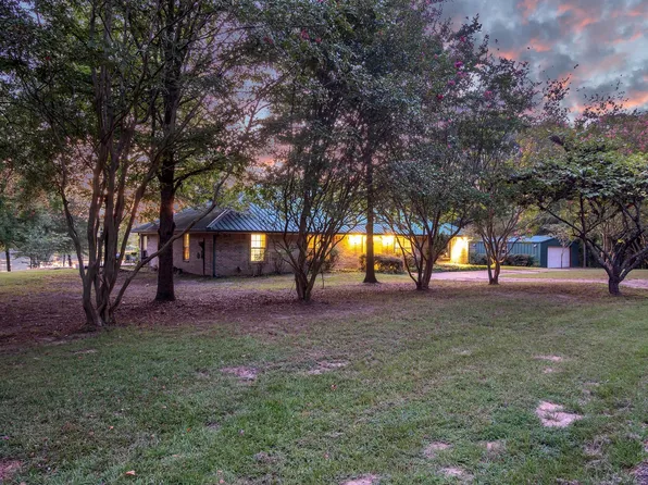 439 County Road 1445, Quitman, TX 75783