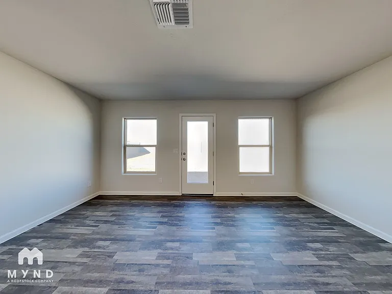 222 S Picacho Heights Rd — Photo 3