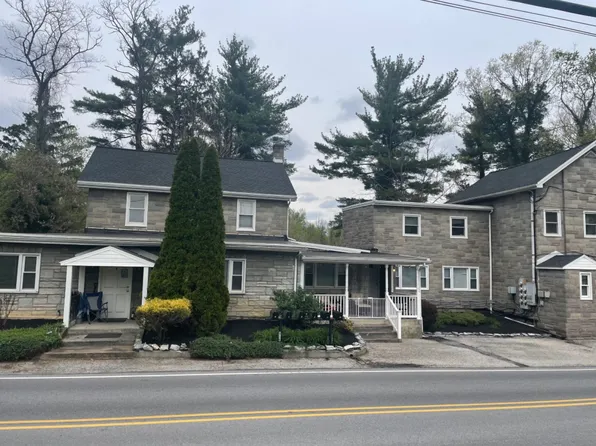 316 Limekiln Rd APT B, New Cumberland, PA 17070