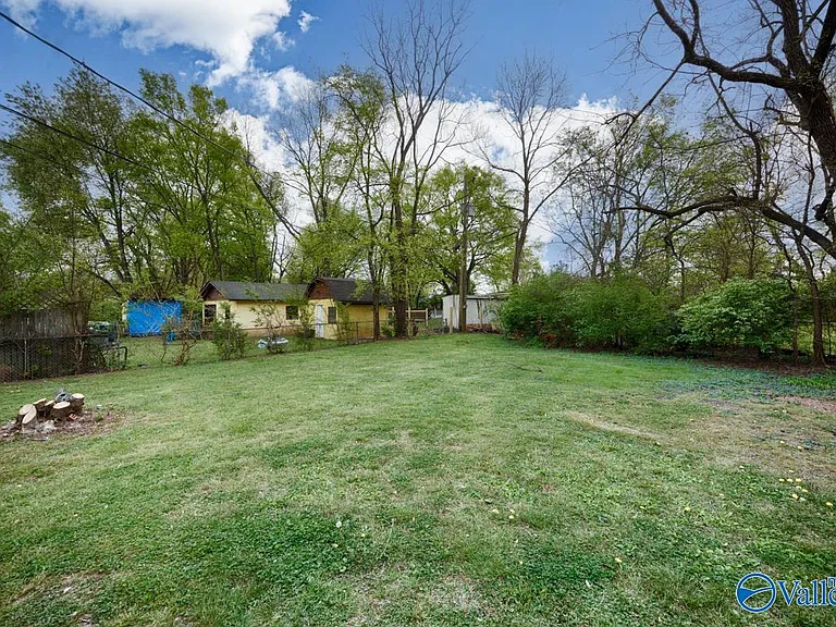 800 Linwood Dr NW — Photo 22