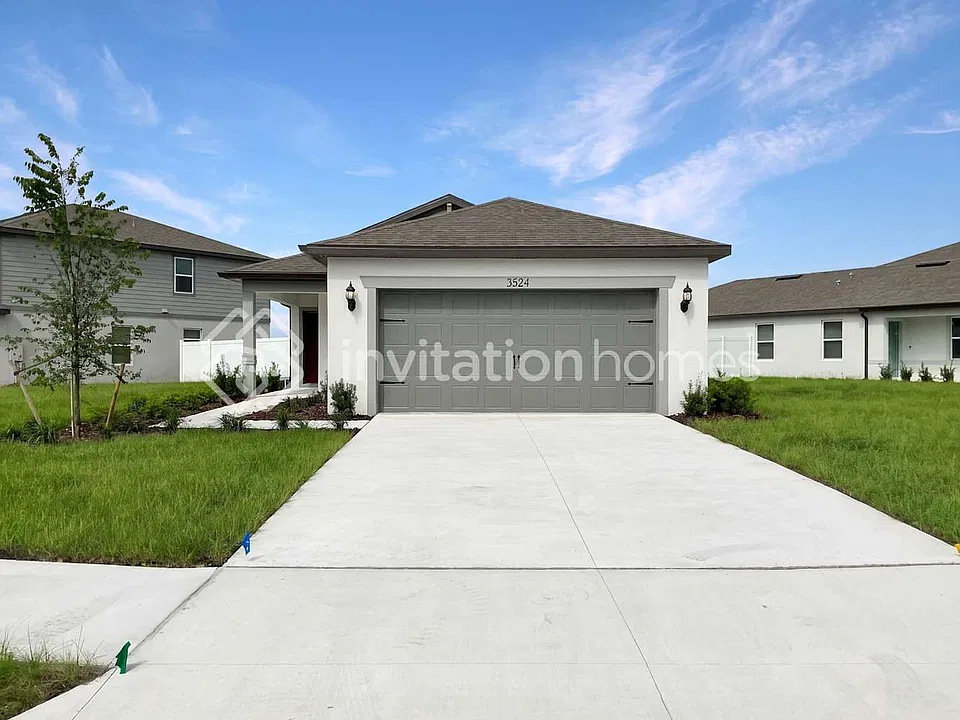3524 Hornbeam Rd