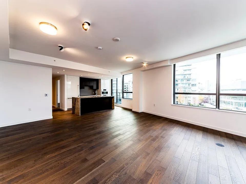1678 Pullman Porter St #405