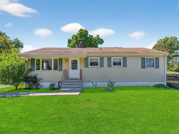1 Park Lane, Beacon, NY 12508