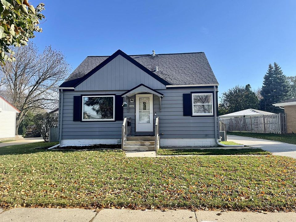 1st image of 10429 West Montana AVENUE