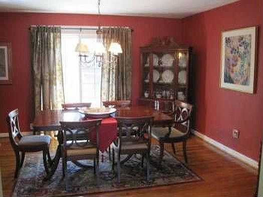 4th image of 2 Pennington Cir