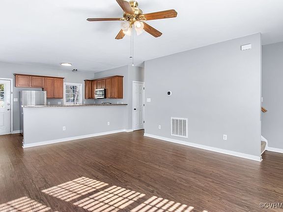 4th image of 3140 Walmsley Blvd