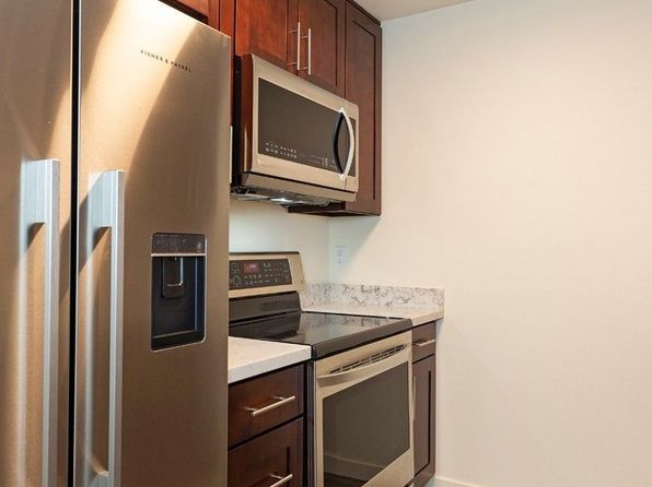 2119 23rd Ave W APT 204