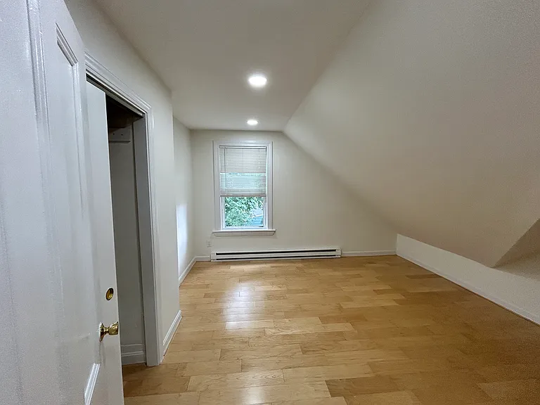 129B Brown St #129B — Photo 15