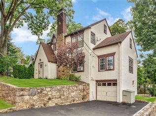1417 Stoneybrook Ave, Mamaroneck, NY 10543