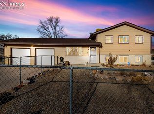 306 Longfellow Dr, Colorado Springs, CO 80910