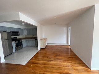 2nd image of 20-16 38th St #2E