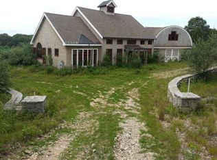 101 Meadow Woods Rd, Deep River, CT 06417