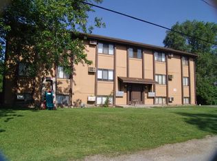 1217 Vanderbilt Rd, Toledo, OH 43615