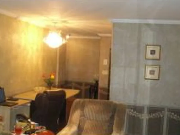 855 East 7th Street image 1 of 5