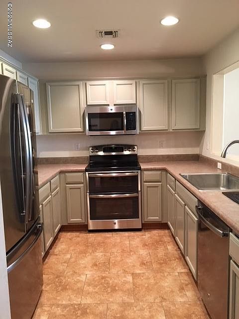 1st image of 6067 S Cedar Elm Ln