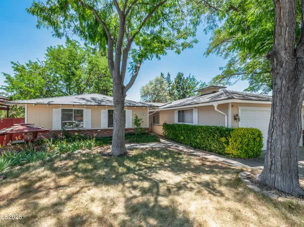 621 Steffanie Way, Sparks, NV 89431