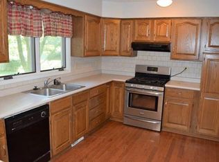 1109 Douglas Ln, Sedalia, MO 65301