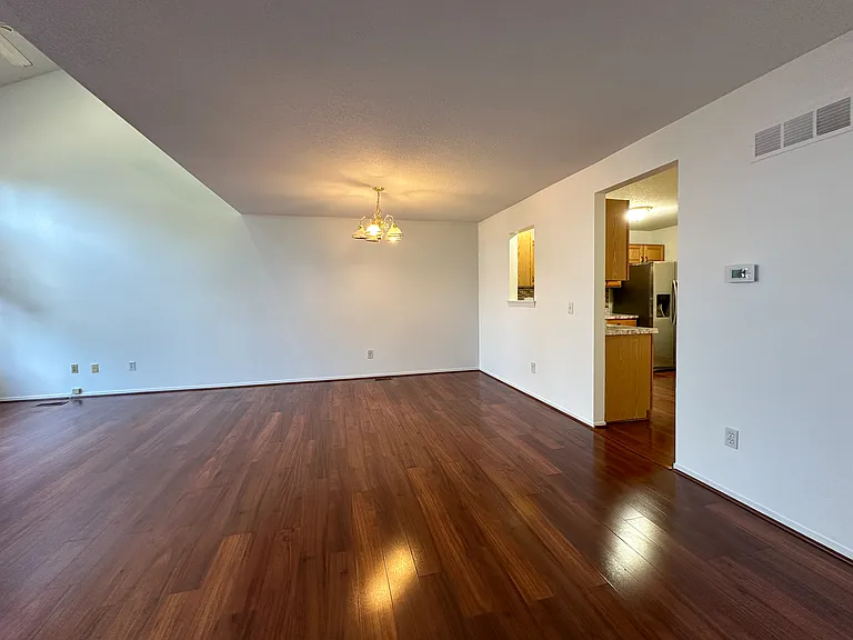 2514 Boulder Ln — Photo 9