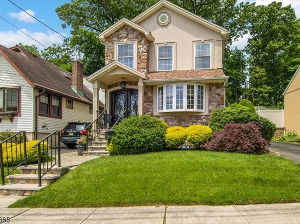 26 Essex St, Clifton City, NJ 07014