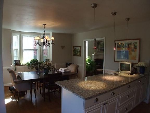 open kitchen/dining room