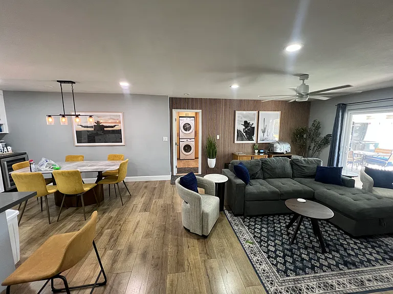 7301 E Almeria Rd — Photo 16