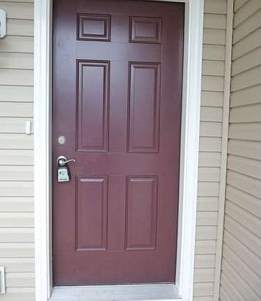 5th image of 720 E Main St