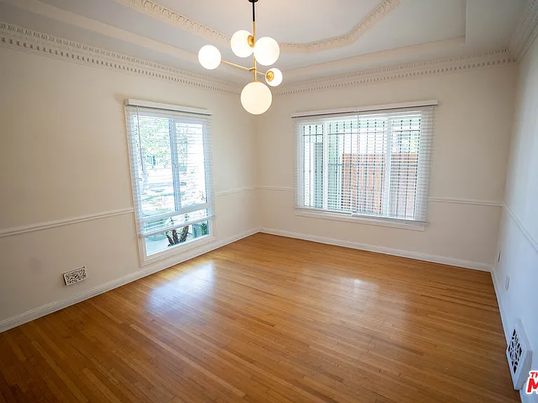 1210 S La Jolla Ave — Photo 15