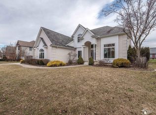 5502 Wimbledon Park Dr, Monroe, MI 48161