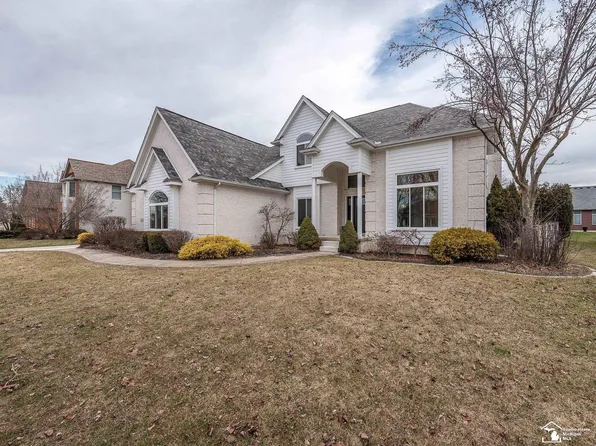 5502 Wimbledon Park Dr, Monroe, MI 48161