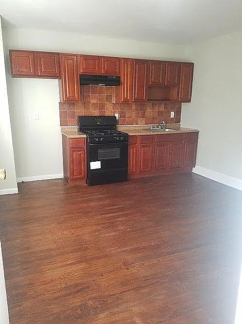 1st image of 112 Monroe St #5C