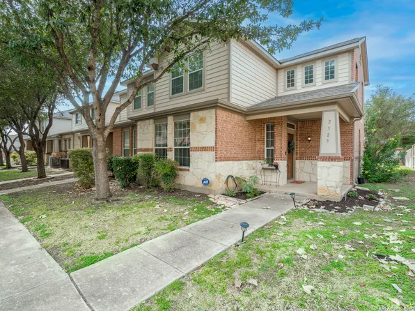 2525 GRAYSON CIR, San Antonio, TX 78232