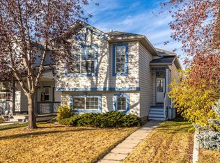 419 Coventry Rd NE, Calgary, AB T3K5N1