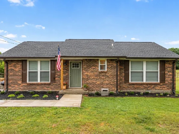 1046 Eastside Rd, Ashland City, TN 37015