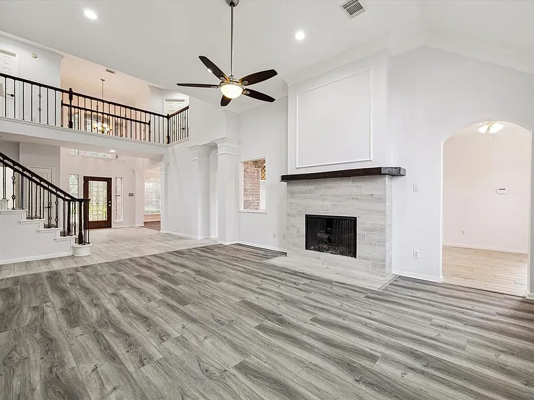 2715 Oakland Dr — Photo 7