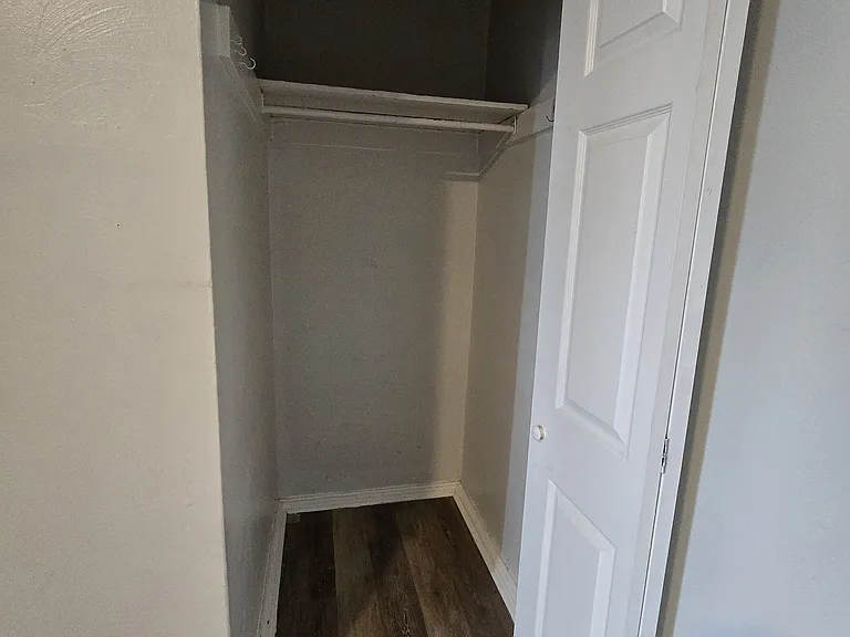 526 E 8th Ave #3 — Photo 6