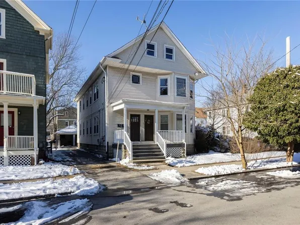 68-70 Radcliffe Ave, Providence, RI 02908